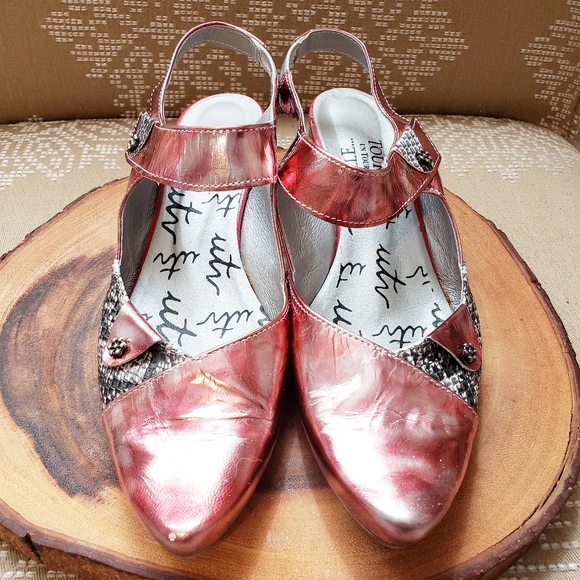 UTV | FEMININE MARY JANE METALLIC ROSE SNAKESKIN - Picture 2 of 15